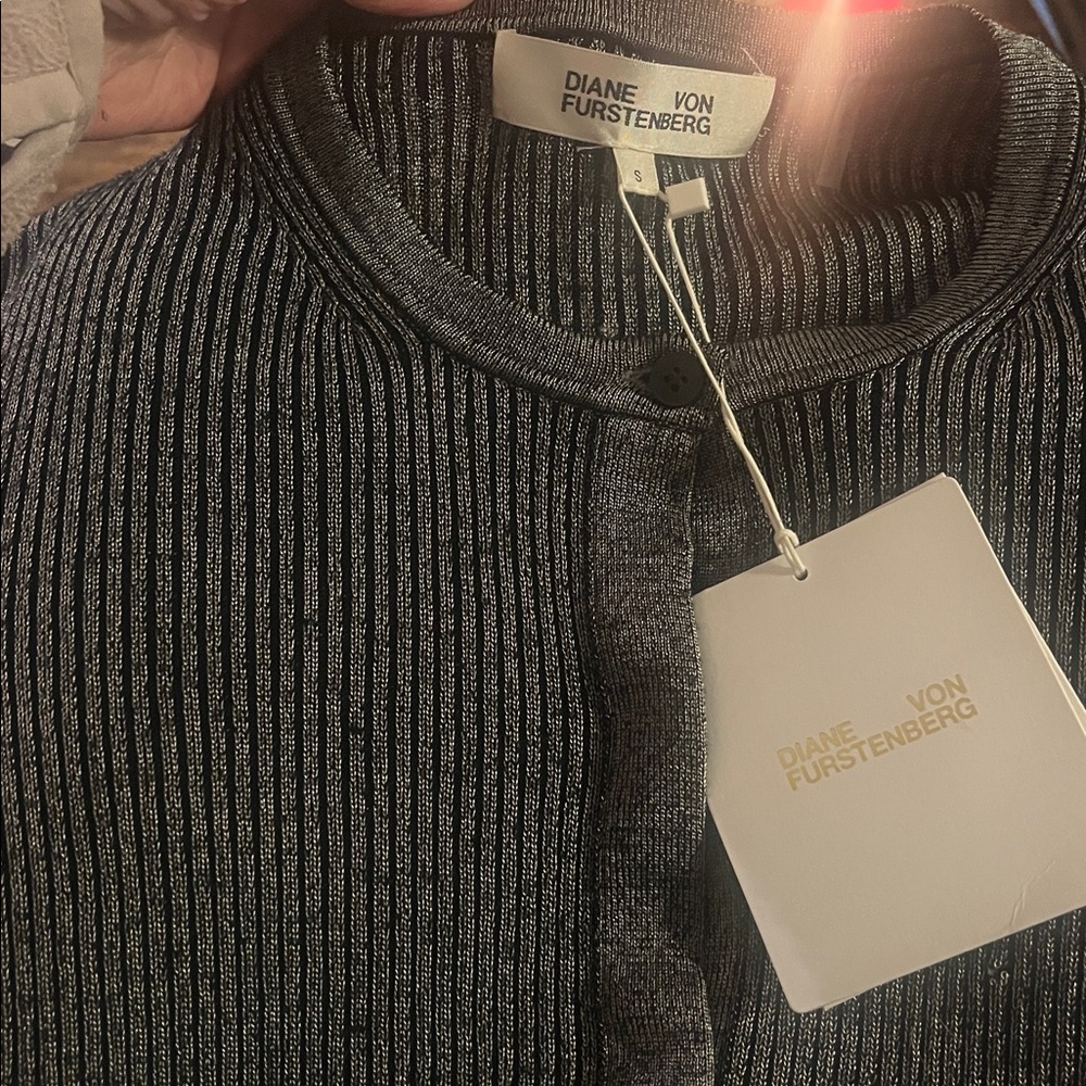 DIANE VON FURSTENBERG NWT “Shayda”Ribbed Gray Women's Cardigan Sweater
